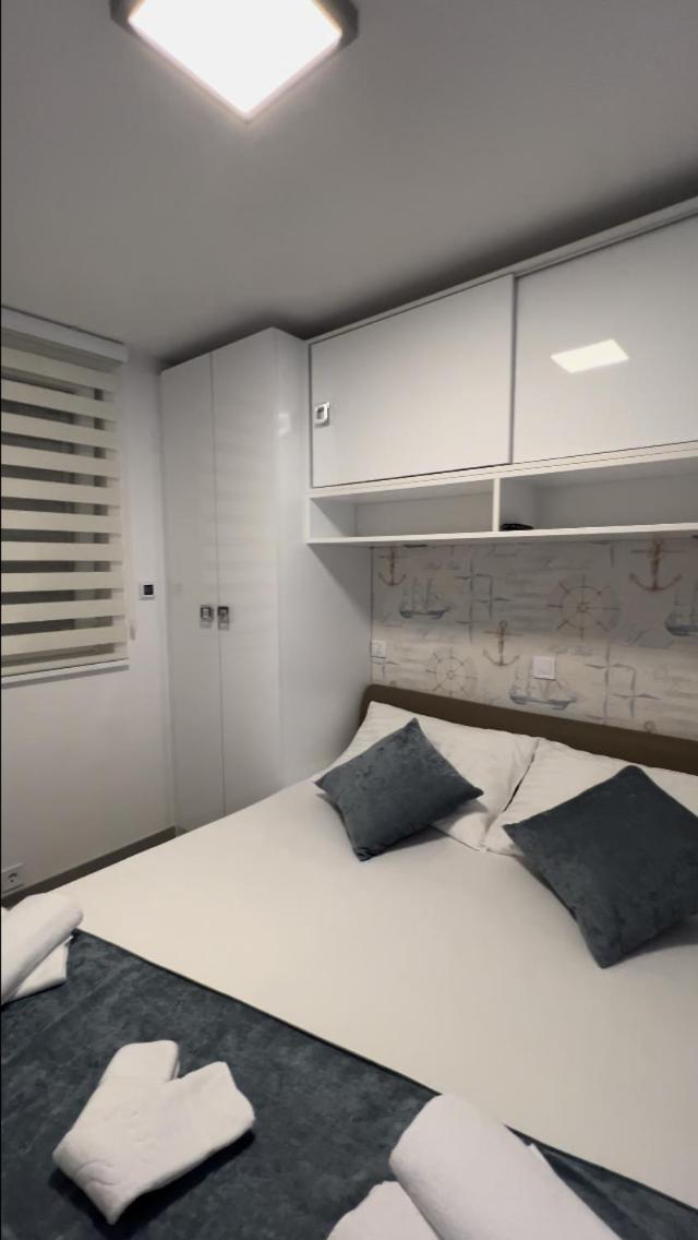 Mandy Apartman Baška Buitenkant foto