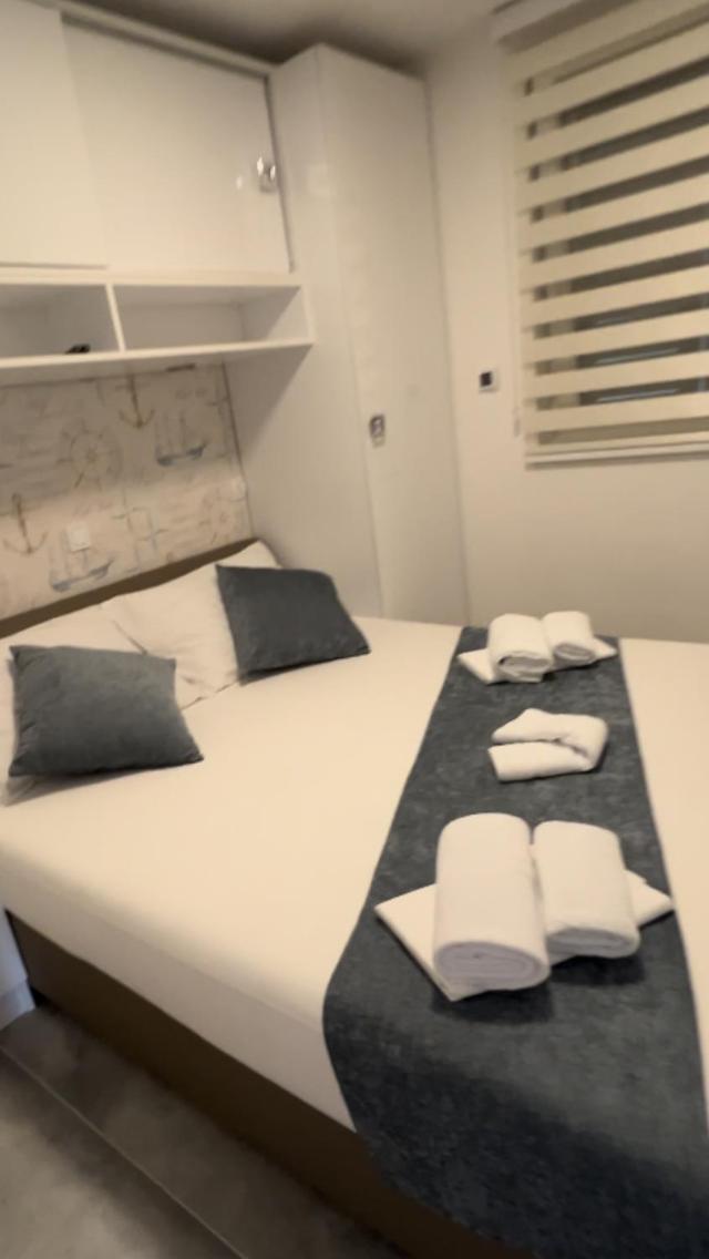Mandy Apartman Baška Buitenkant foto